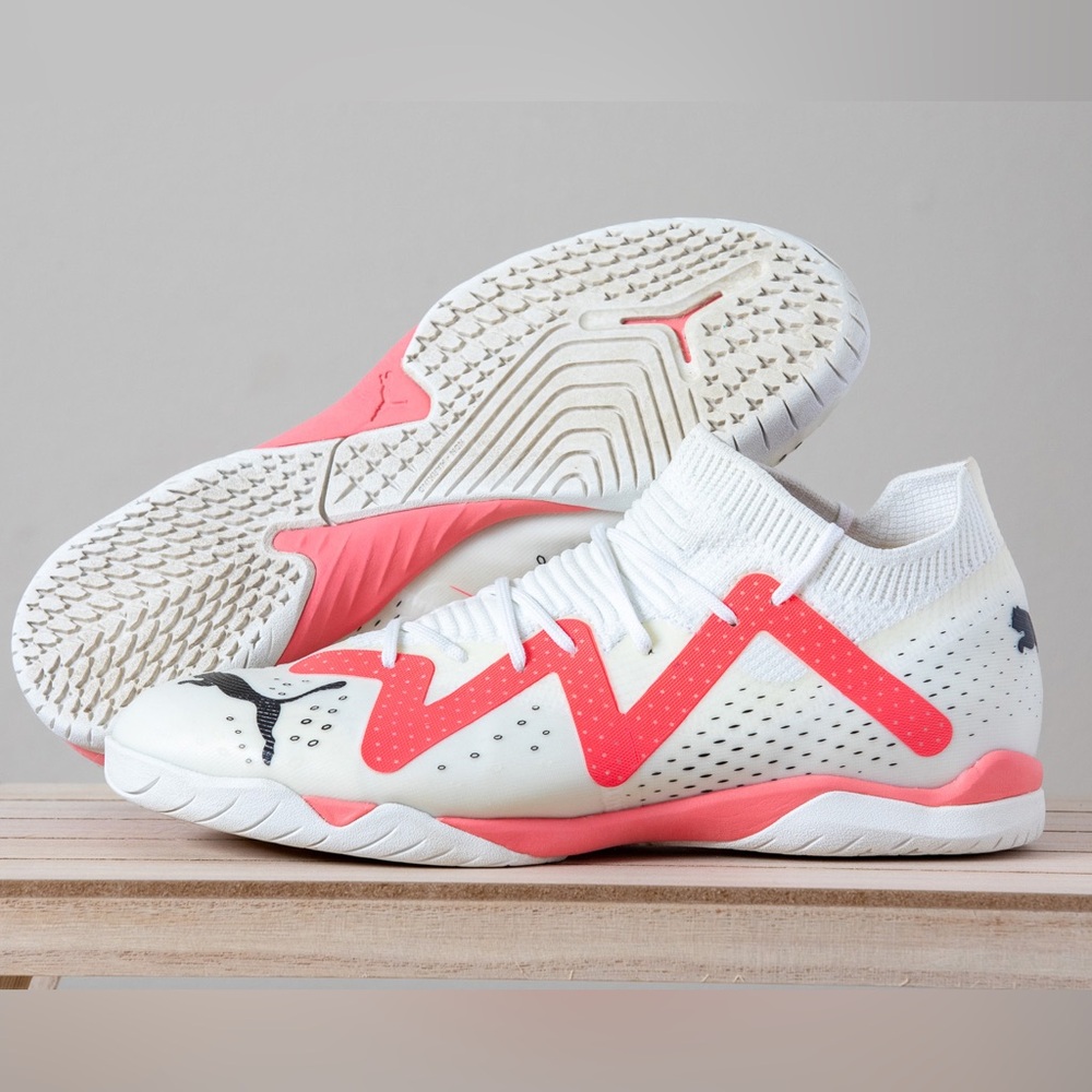 Puma FUTURE Z – Turf Soccer Shoes (TF) - Picture 1 of 5